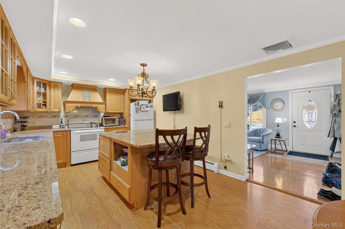 Chandelier, Interior, Kitchen, Recessed Lighting, Stainless Steel Appliances, Wood Texture Flooring