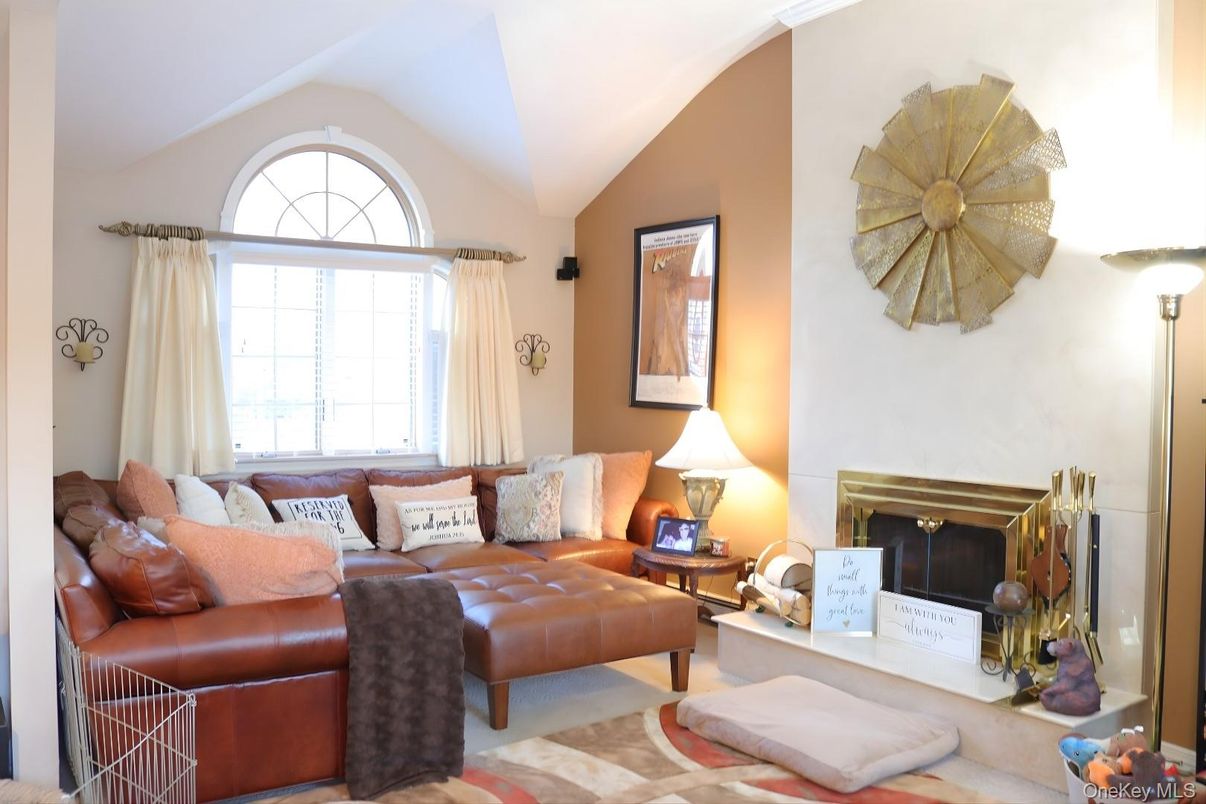 Fireplace, Interior, Living room