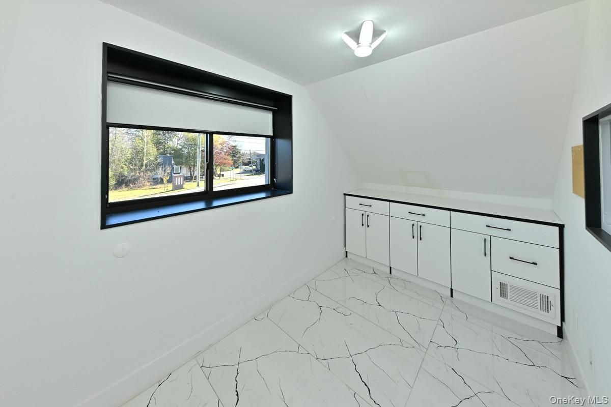 Empty room, Interior, Marble