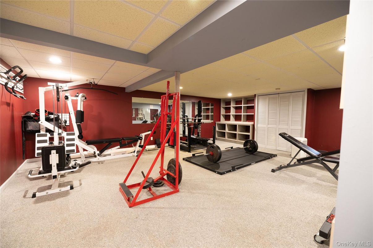 Fitness Equipment, Interior, Recessed Lighting