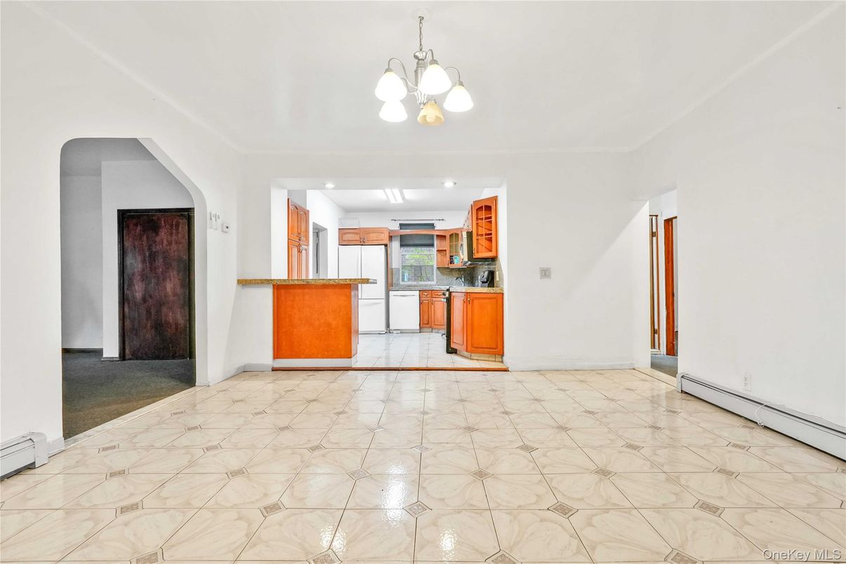 Chandelier, Interior, Kitchen, Marble