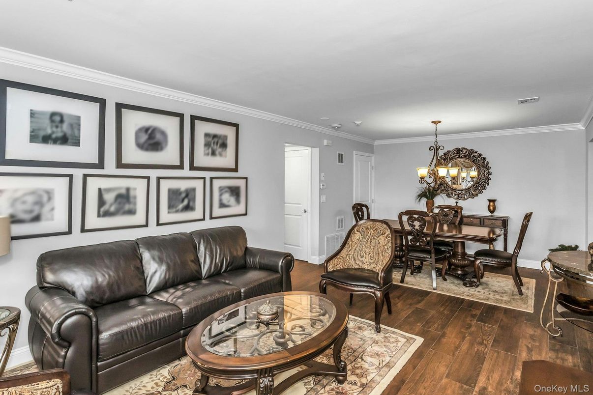 Chandelier, Dining room, Interior, Living room, Wood Texture Flooring