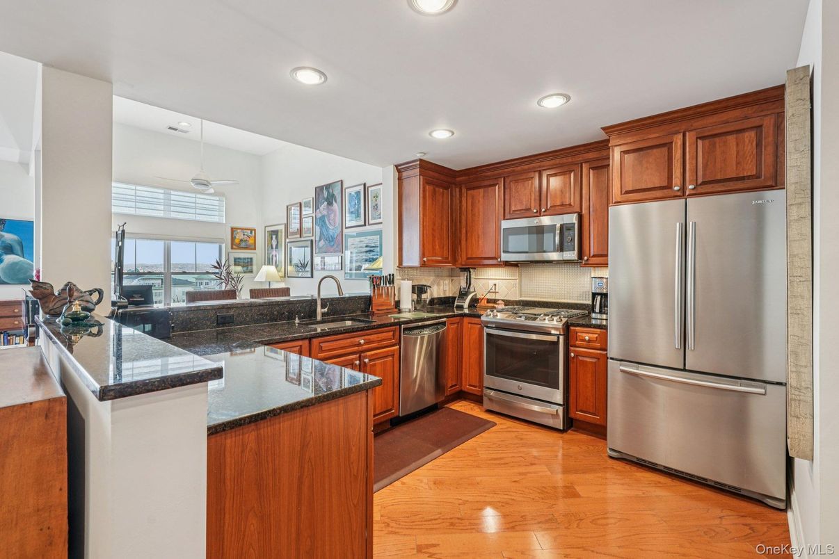 DE Listing image placeholder