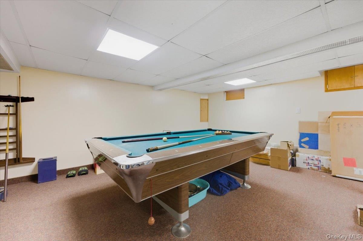Billiard Table, Game Room, Interior, Recessed Lighting