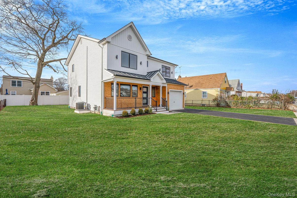 Attached, Backyard, Exterior, Facade, Farmhouse