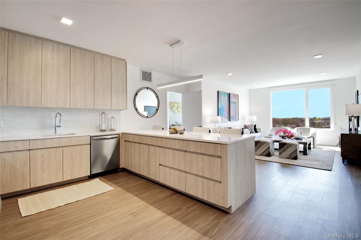 Interior, Kitchen, Living room, Pendant Lights, Recessed Lighting, Stainless Steel Appliances, Wood Texture Flooring