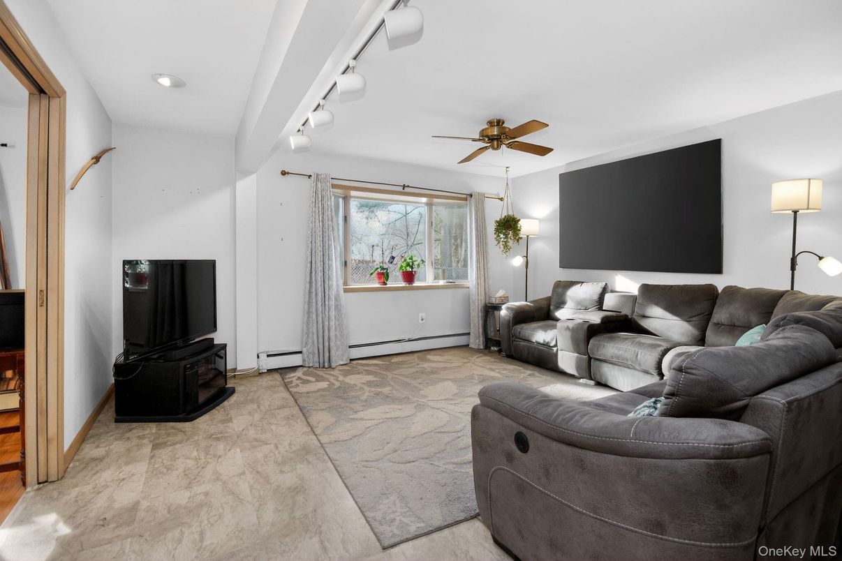 Interior, Living room, Recessed Lighting