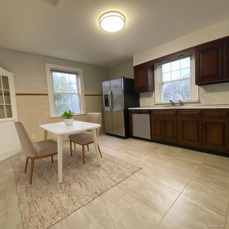 Dining room, Interior, Kitchen, Stainless Steel Appliances