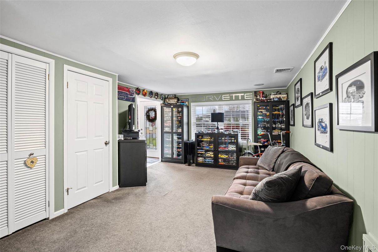 Interior, Living room