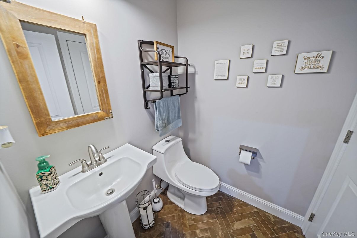 DE Listing image placeholder