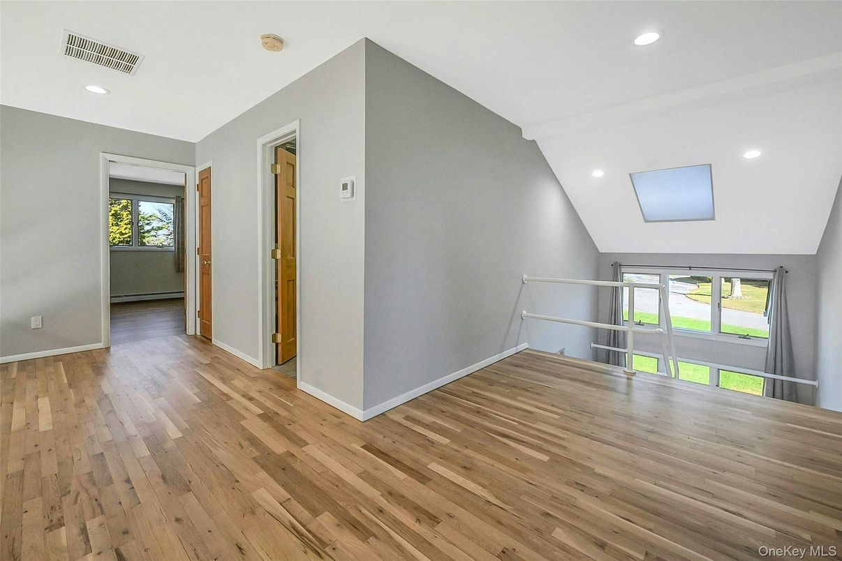 DE Listing image placeholder