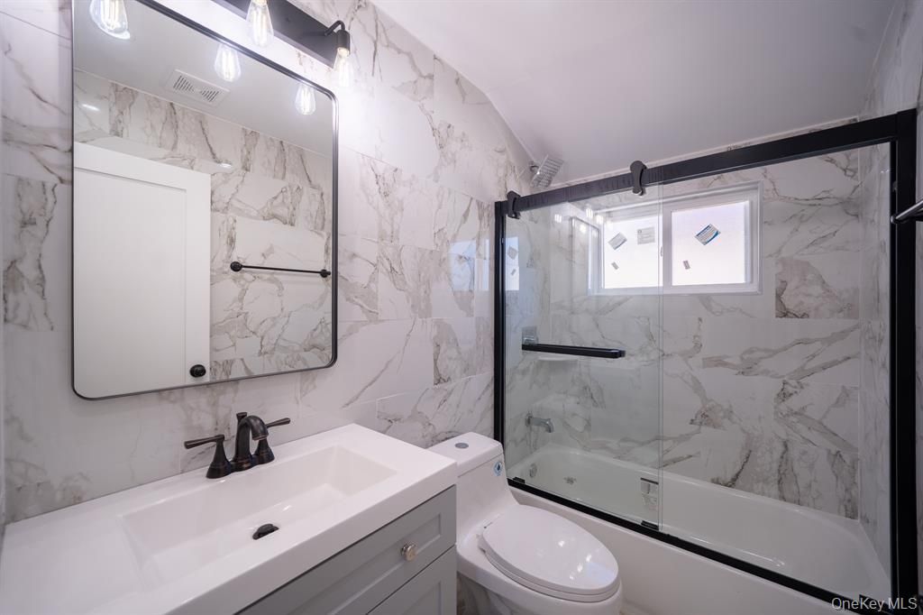 Bathroom, Glass Shower, Interior, Marble Walls