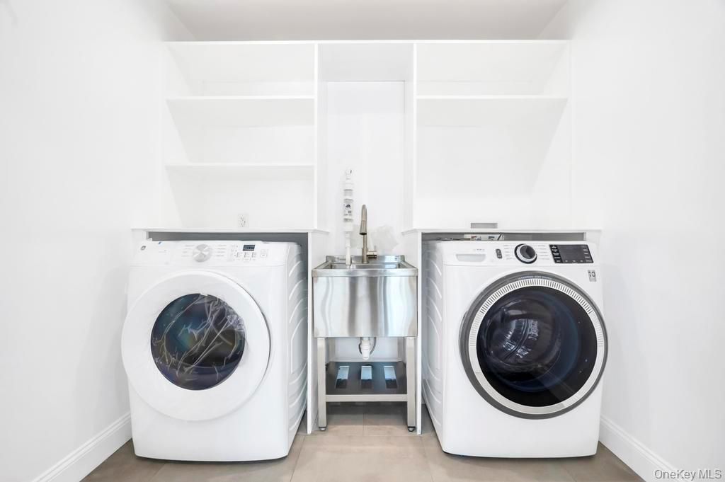 Interior, Utility Closets, Washer