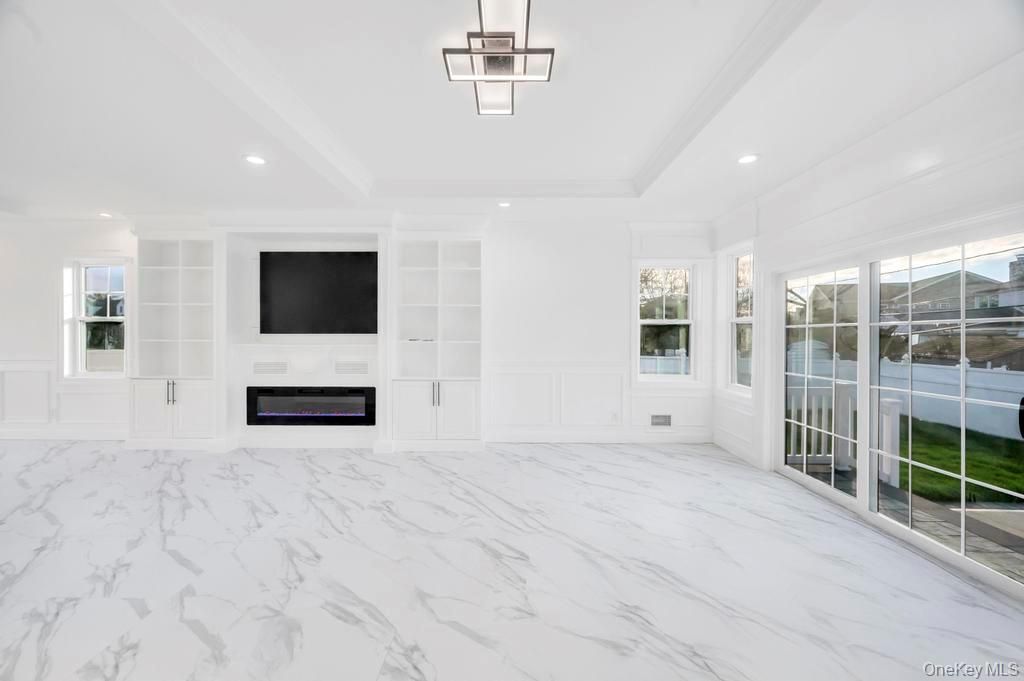 Empty room, Interior, Marble, Recessed Lighting