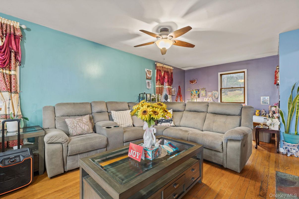 DE Listing image placeholder