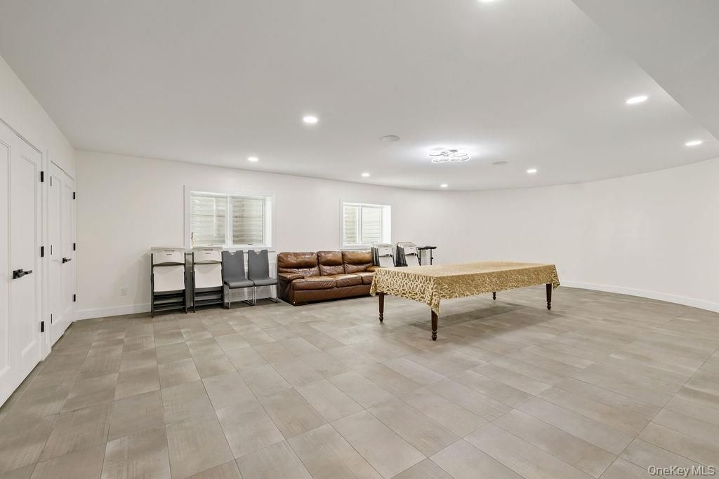 Interior, Recessed Lighting