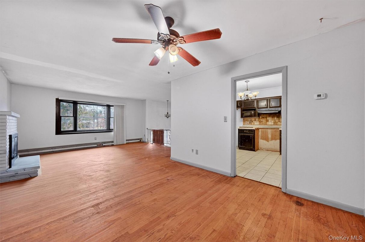 Empty room, Fireplace, Interior, Kitchen, Wood Texture Flooring