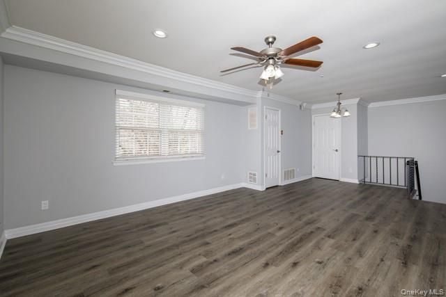 Empty room, Interior, Pendant Lights, Recessed Lighting, Wood Texture Flooring