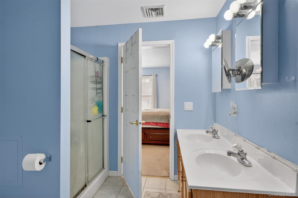 Bathroom, Dual Sink Vanities, Glass Shower, Interior