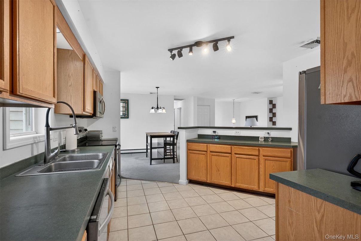 Dining room, Interior, Kitchen, Pendant Lights