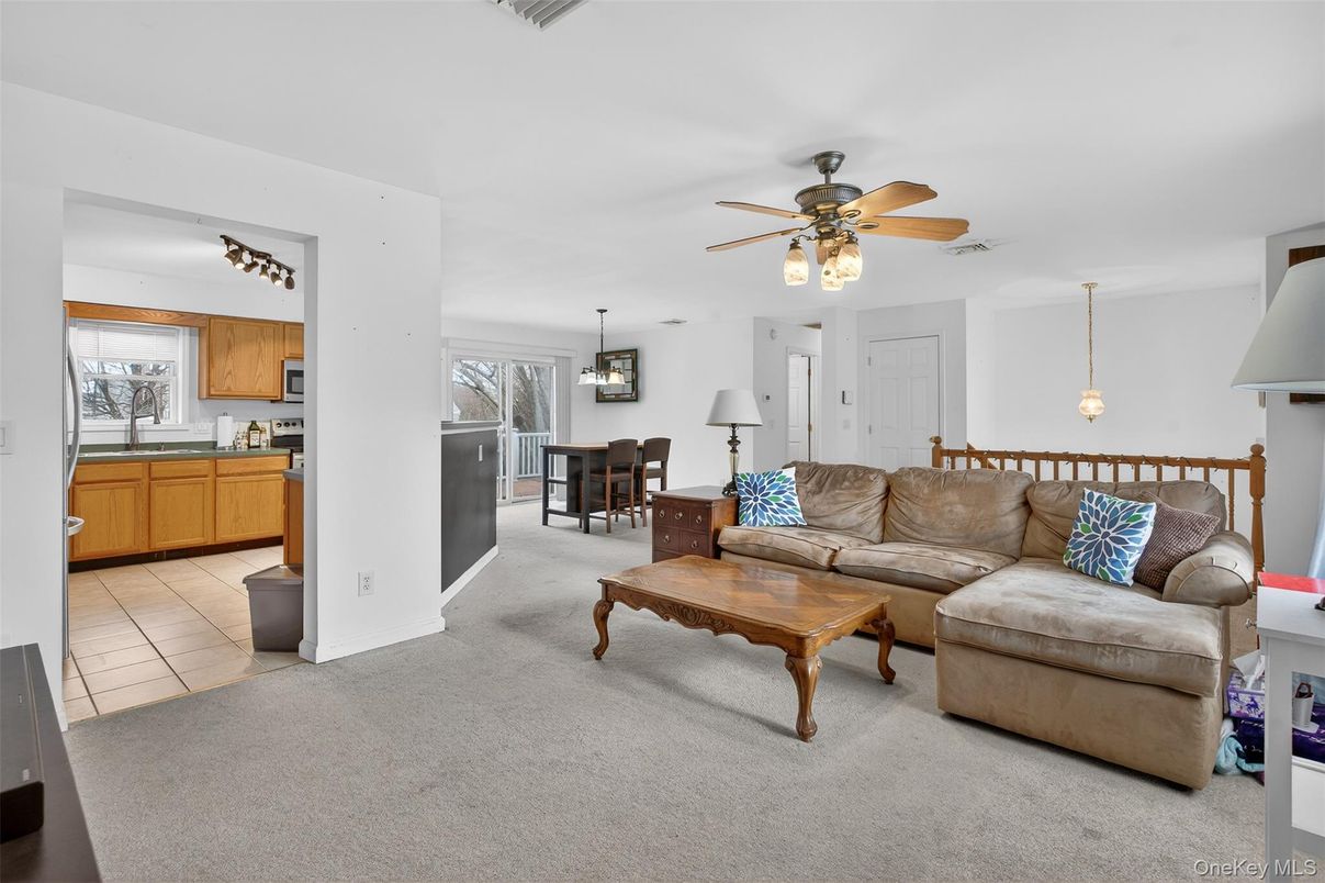 Dining room, Interior, Kitchen, Living room, Pendant Lights