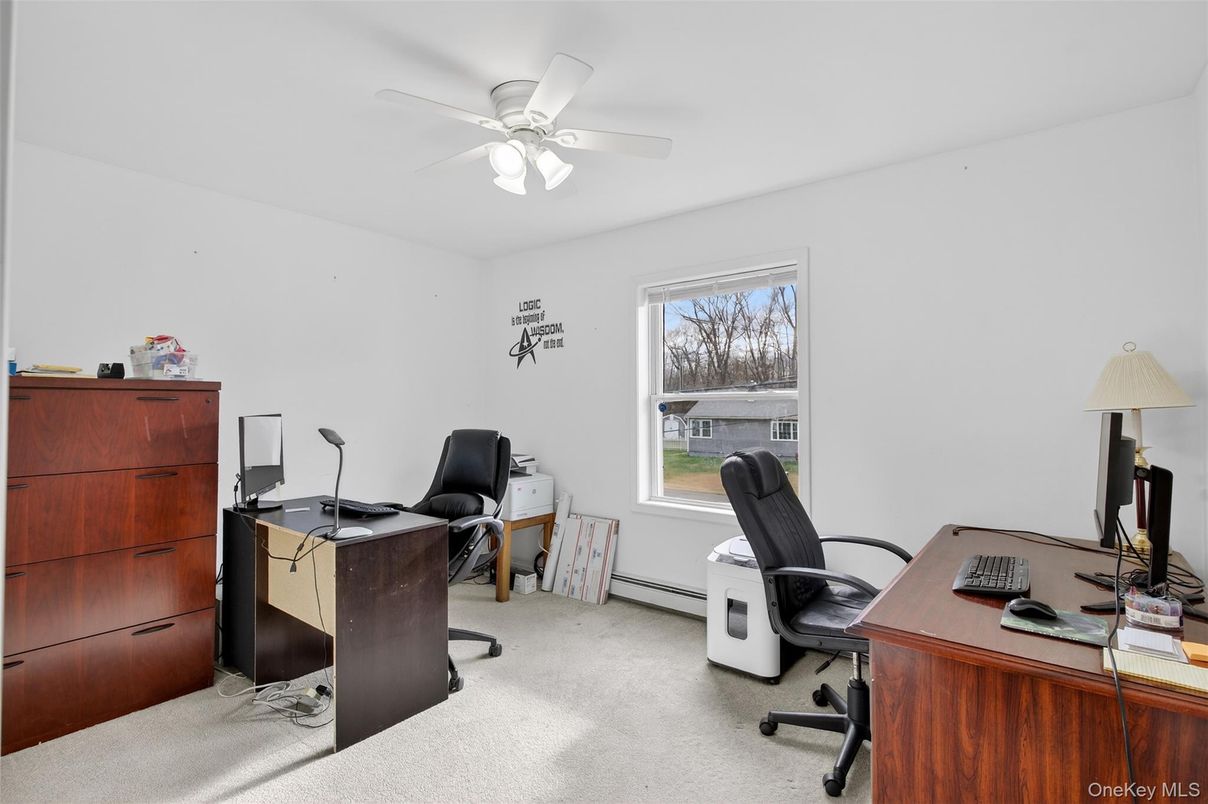 Home Office, Interior