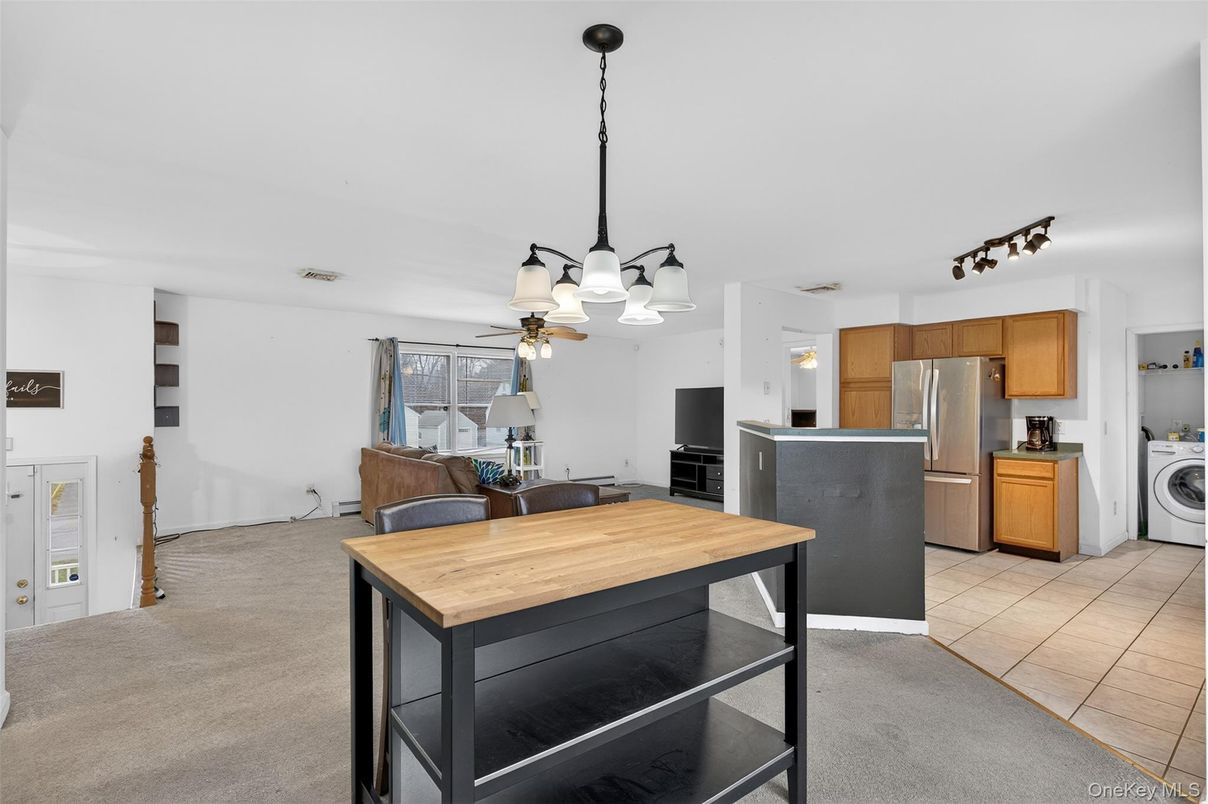 Interior, Kitchen, Living room, Pendant Lights, Stainless Steel Appliances