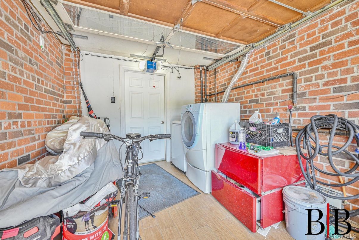 Interior, Stone Walls, Washer, Wood Texture Flooring