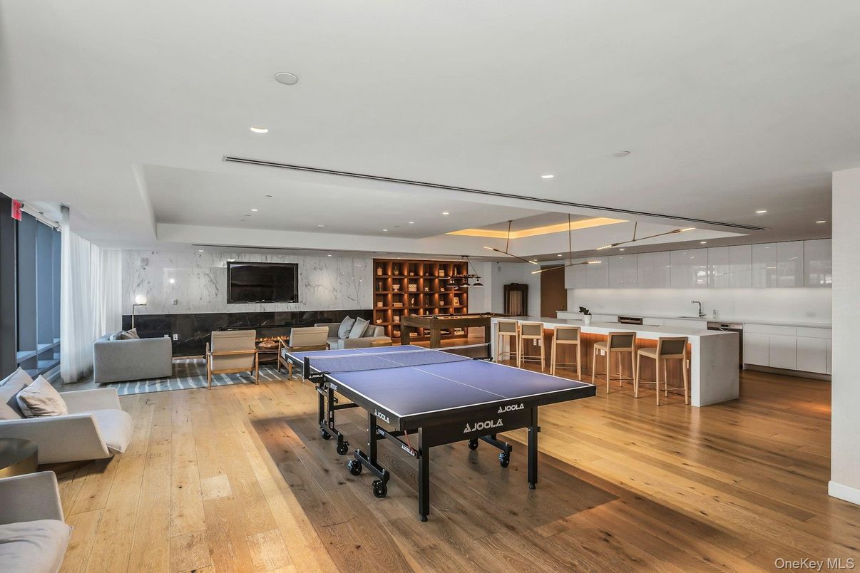 Game Room, Interior, Kitchen, Living room, Pendant Lights, Recessed Lighting, Wood Texture Flooring