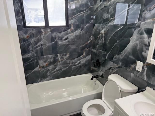 Bathroom, Interior, Marble Walls