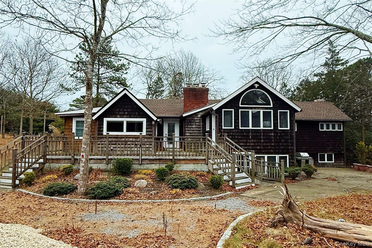 Backyard, Exterior, Facade, Log Home