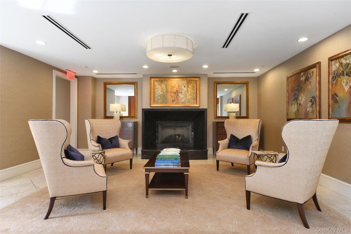 Fireplace, Interior, Living room, Recessed Lighting