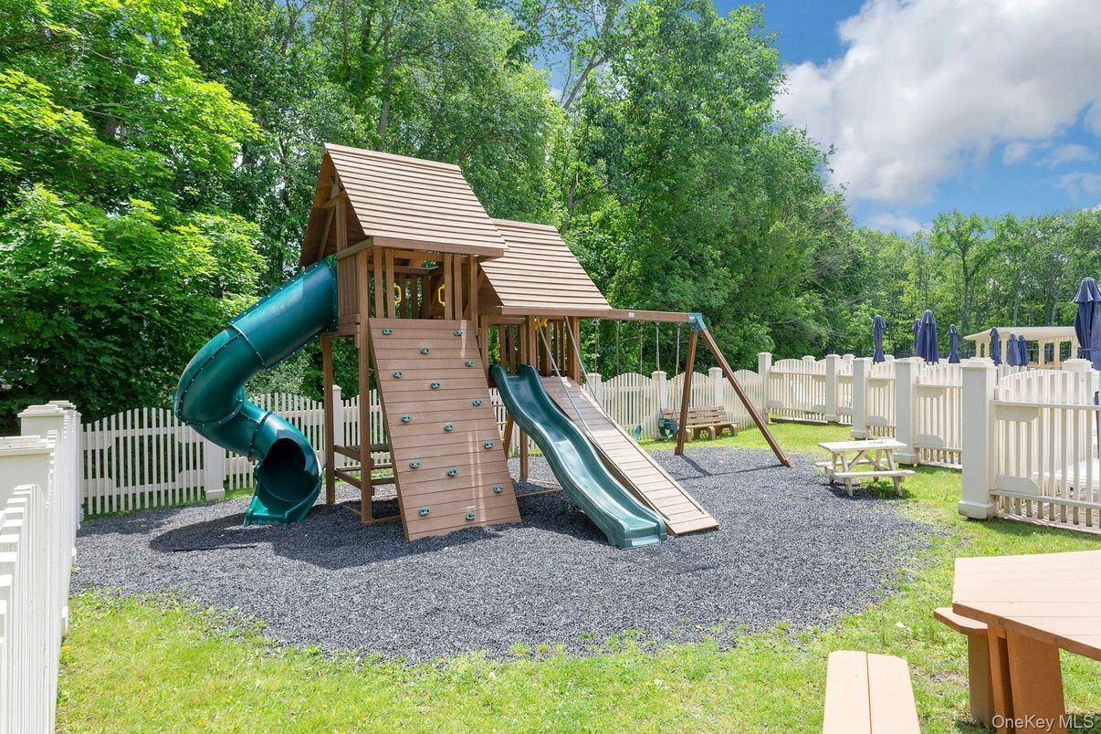 Backyard, Exterior, Playground