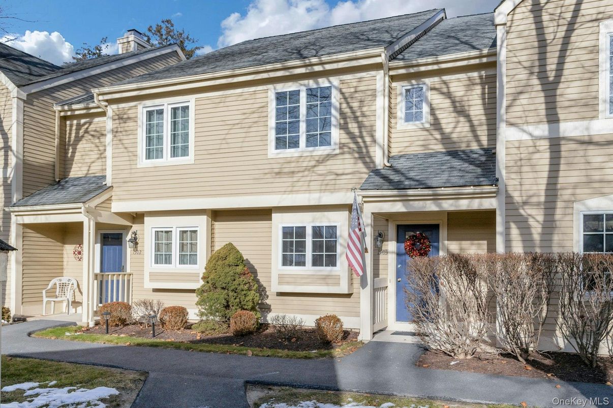 Exterior, Facade, Cape Cod