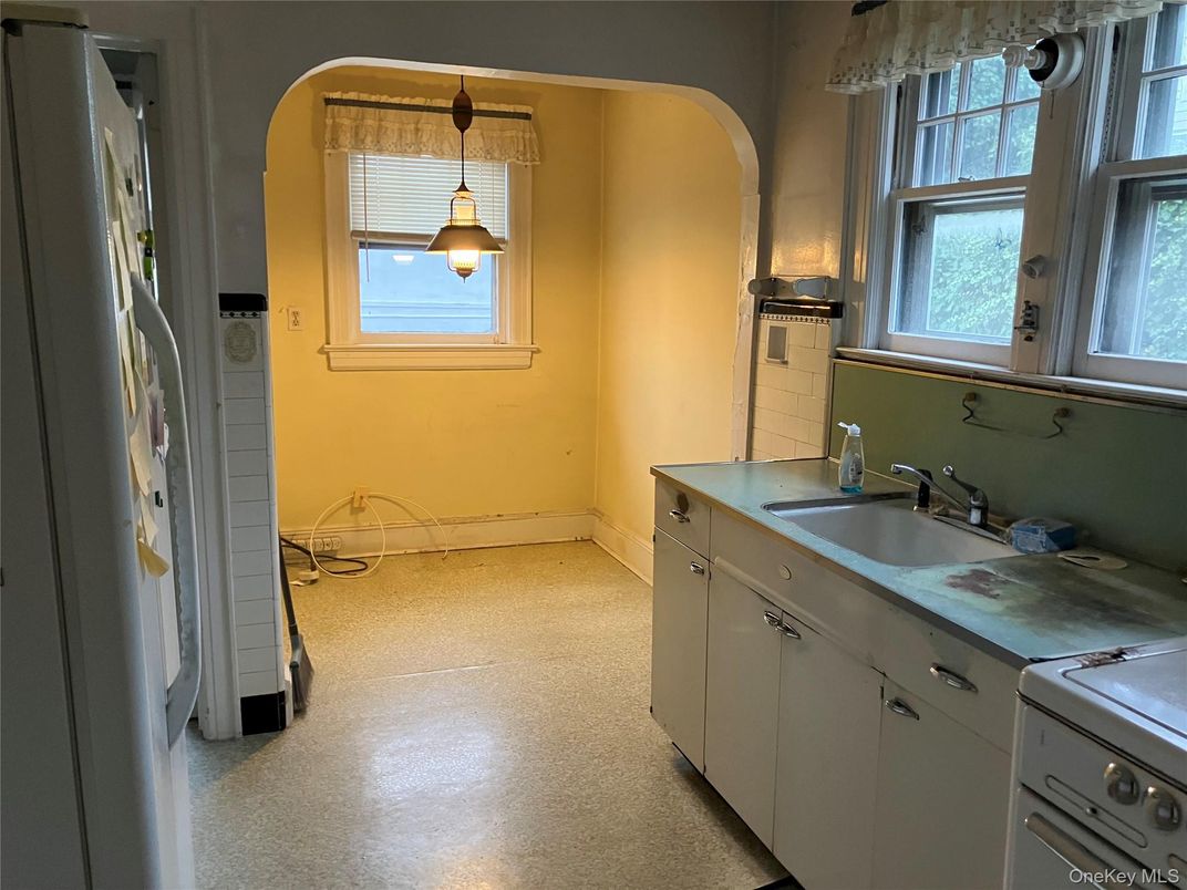 Interior, Kitchen, Pendant Lights, Washer