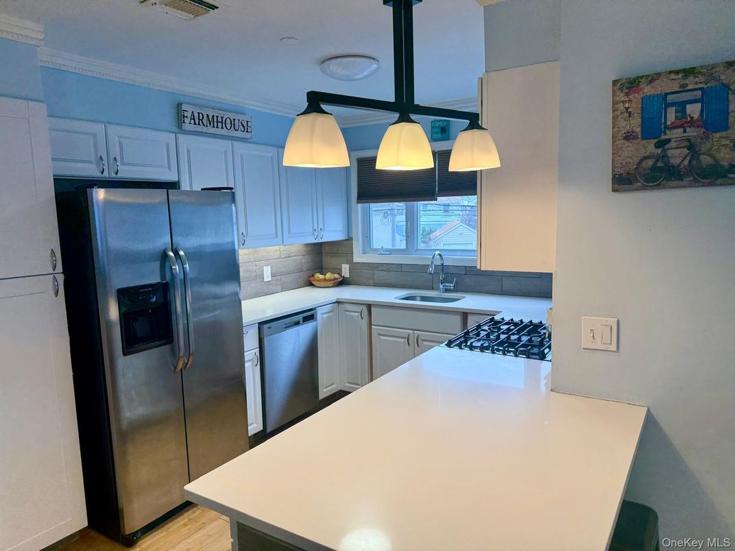 Interior, Kitchen, Pendant Lights, Stainless Steel Appliances, Wood Texture Flooring
