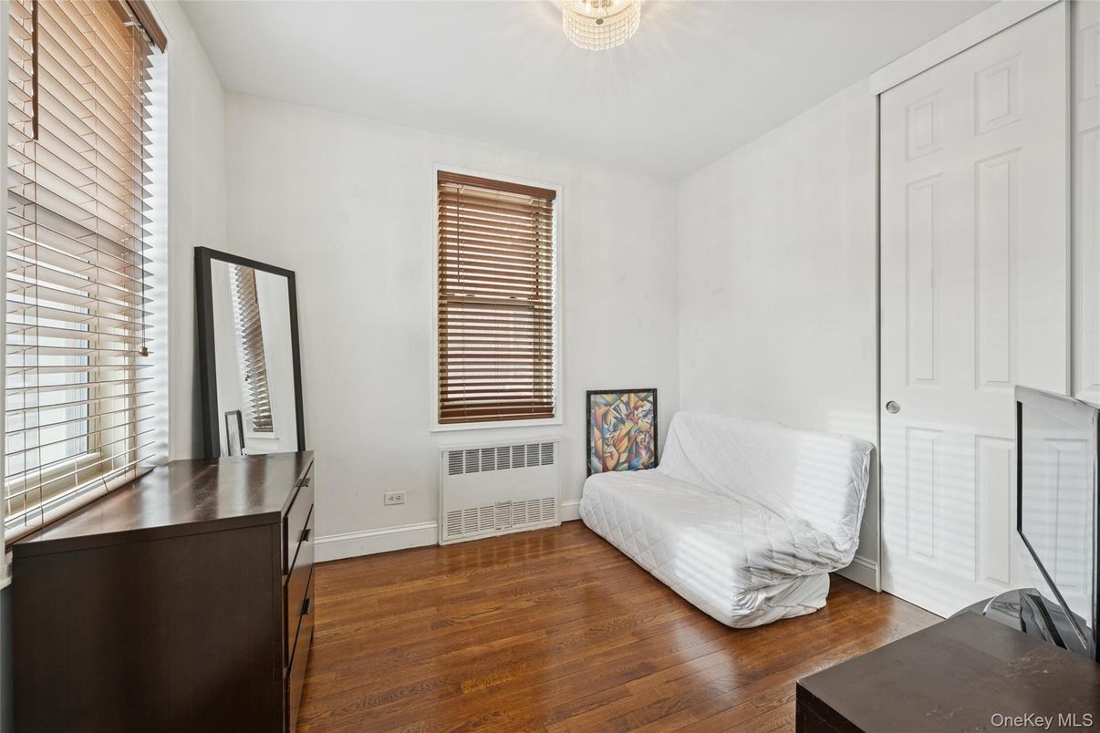 DE Listing image placeholder