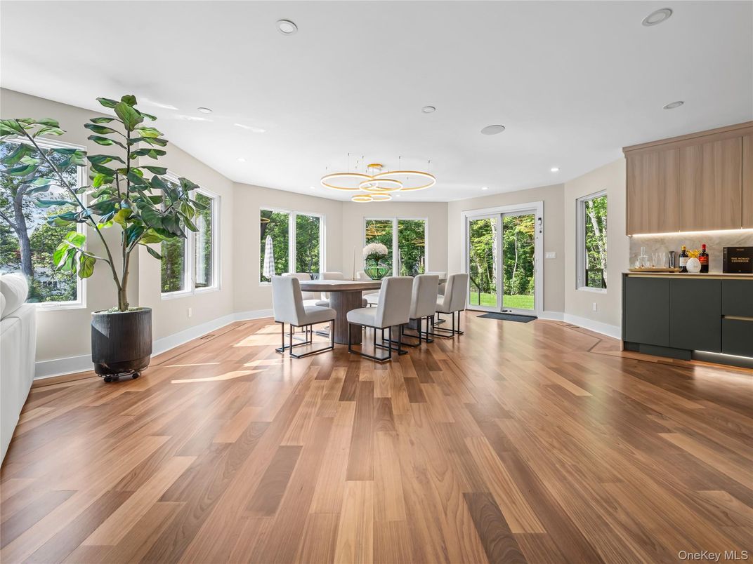 Dining room, Interior, Pendant Lights, Recessed Lighting, Wood Texture Flooring