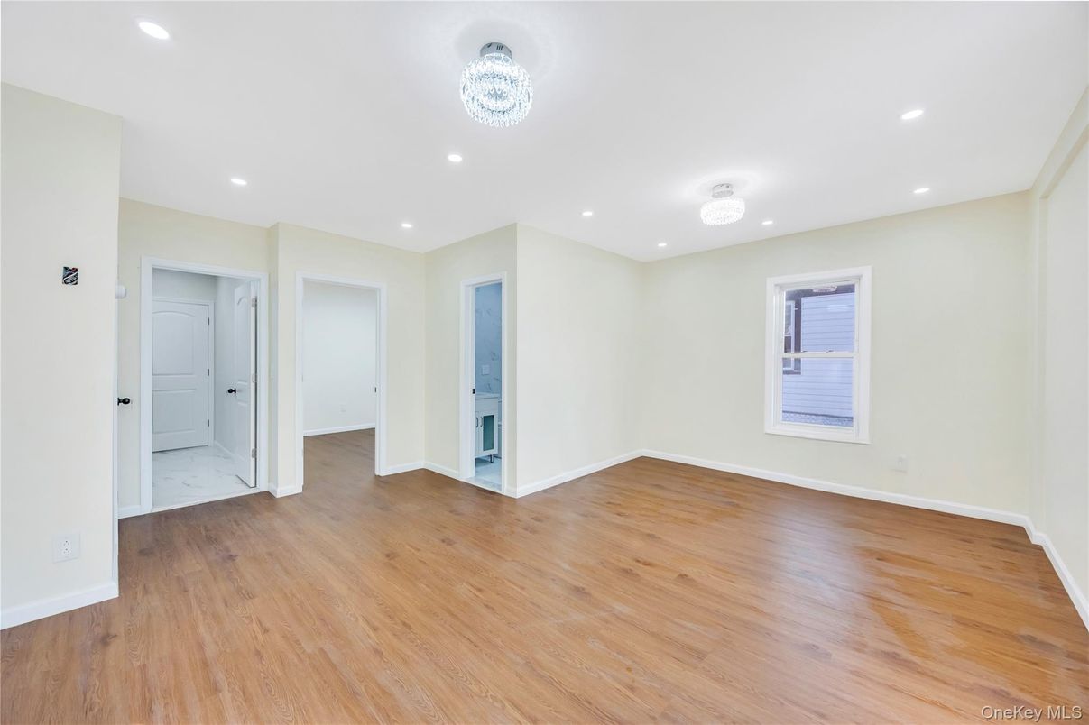 Chandelier, Empty room, Interior, Recessed Lighting, Wood Texture Flooring
