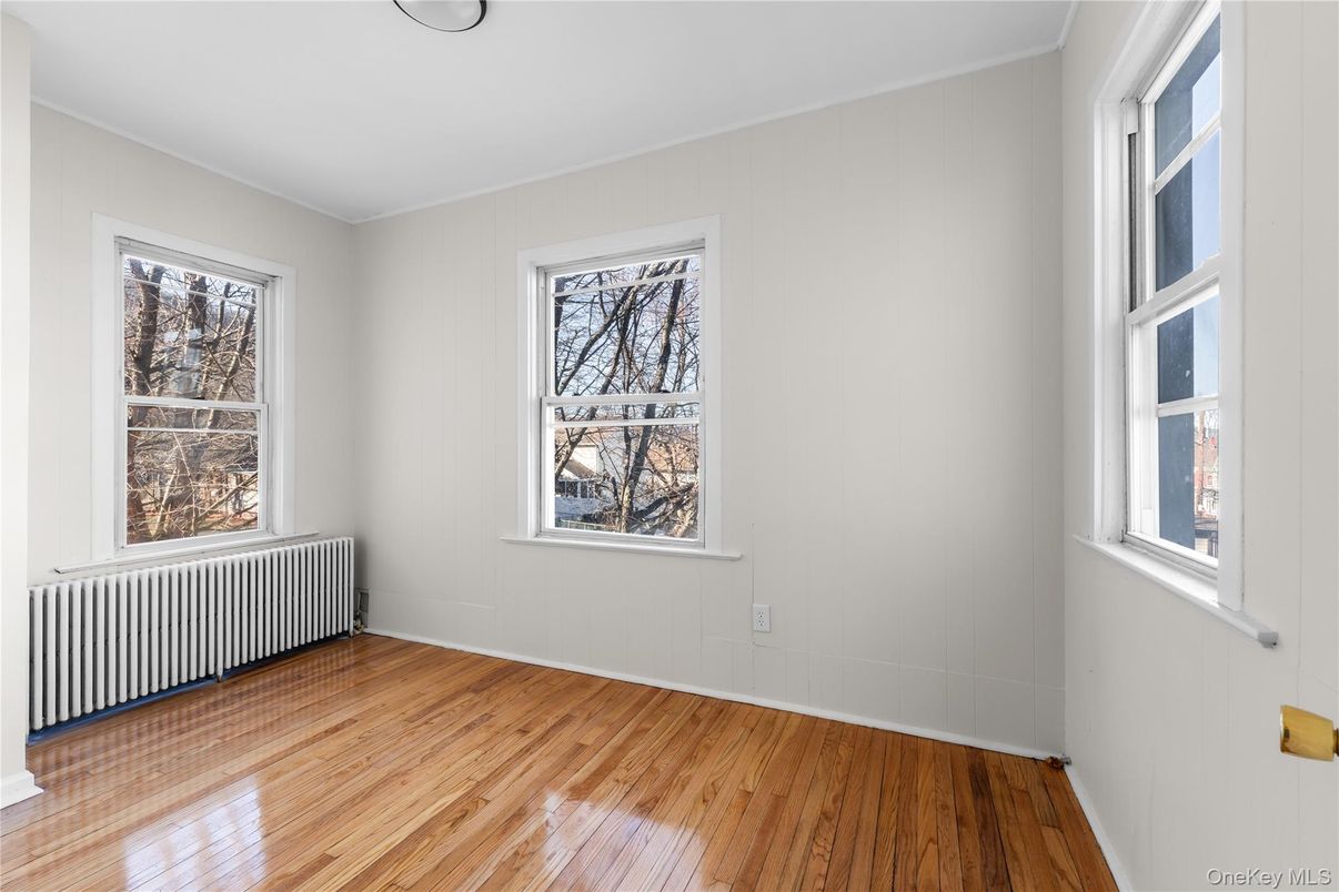 DE Listing image placeholder