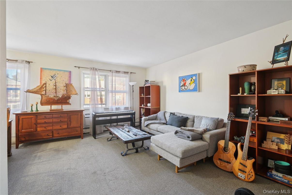 Interior, Living room