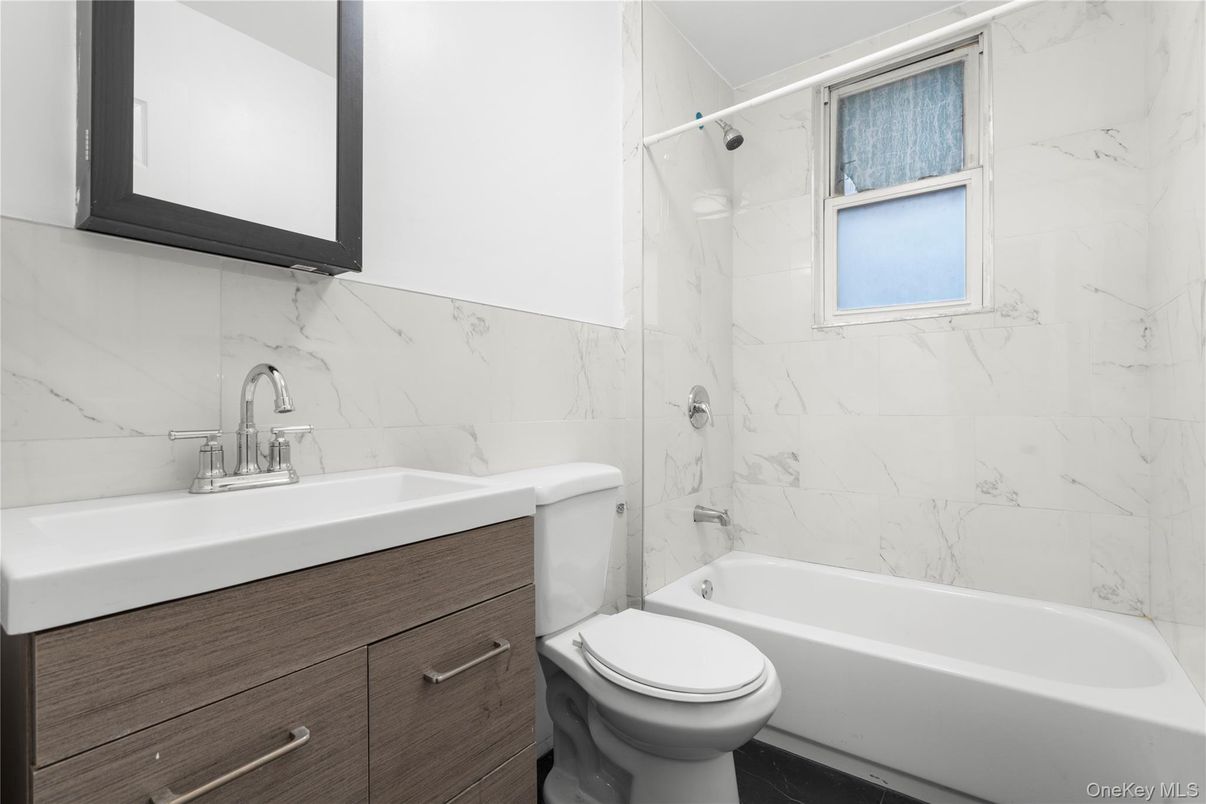 Bathroom, Interior, Marble Walls