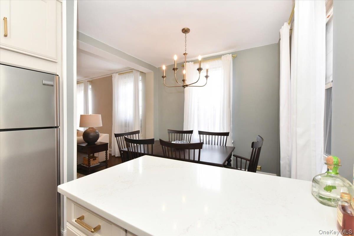 Chandelier, Dining room, Interior