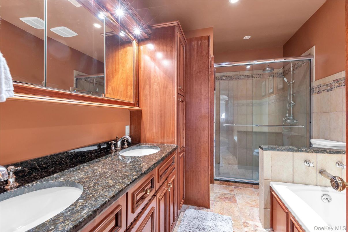 Bathroom, Dual Sink Vanities, Glass Shower, Interior, Recessed Lighting