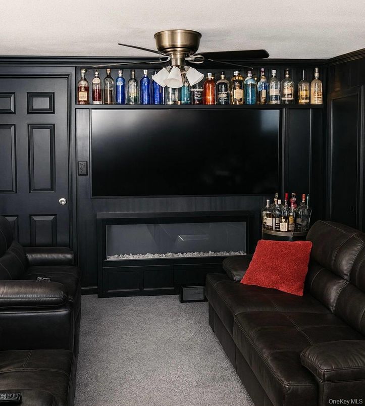 Fireplace, Interior, Living room