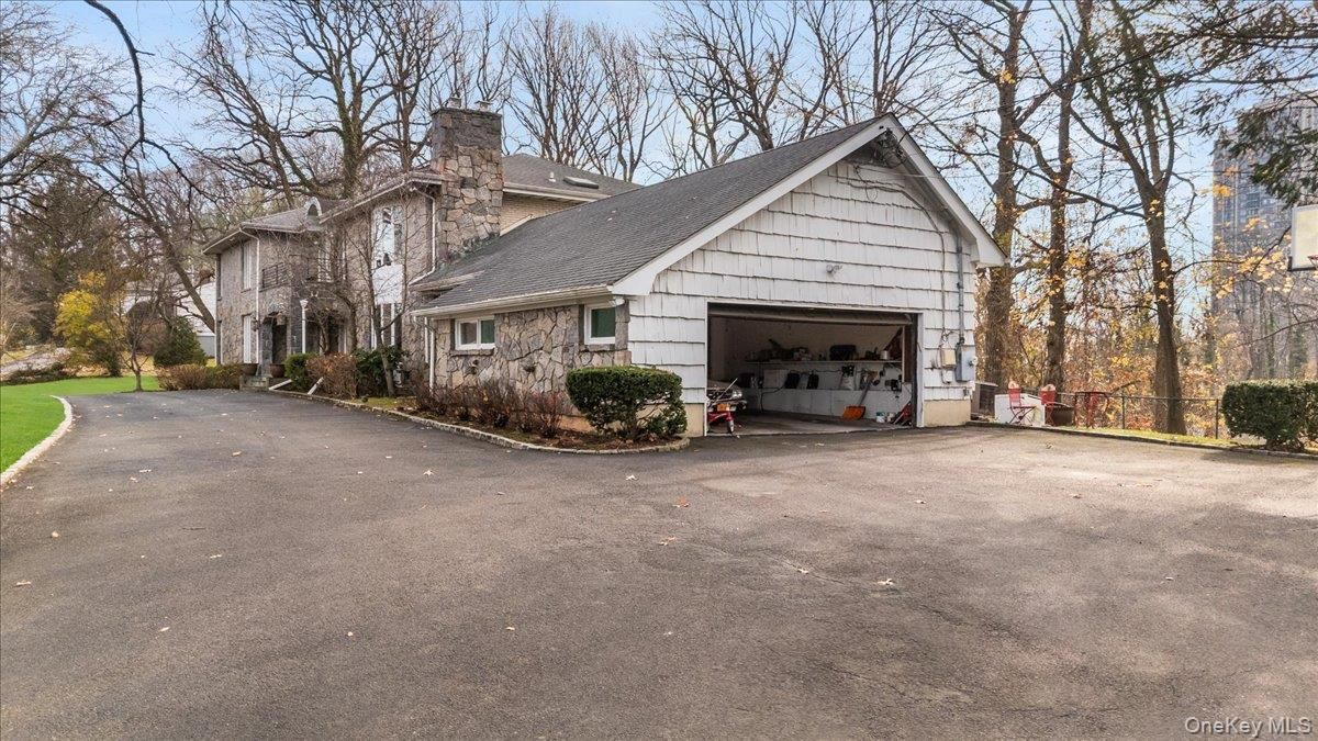 Backyard, Detached Garage, Exterior