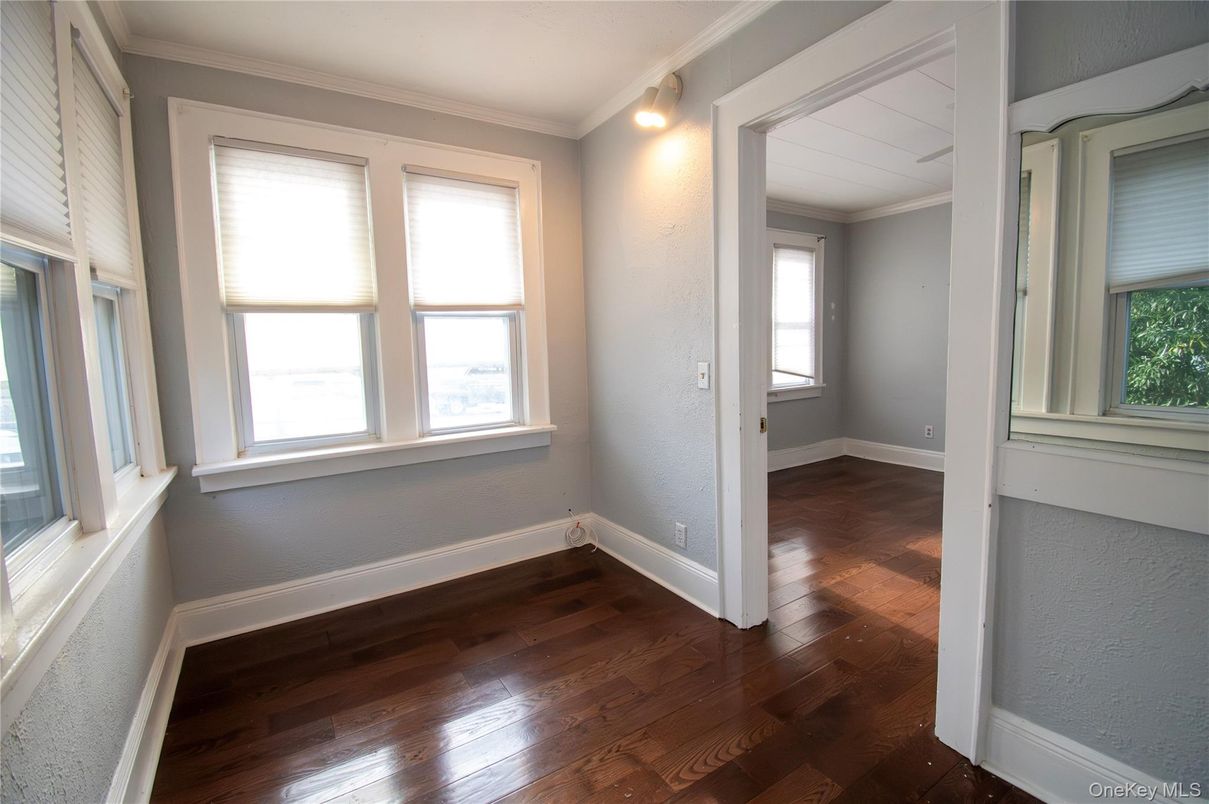 DE Listing image placeholder