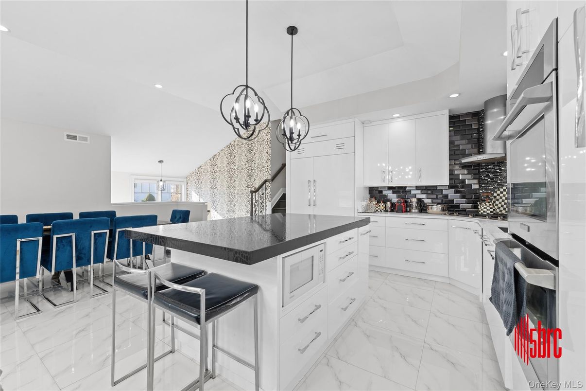 Interior, Kitchen, Marble, Pendant Lights, Recessed Lighting