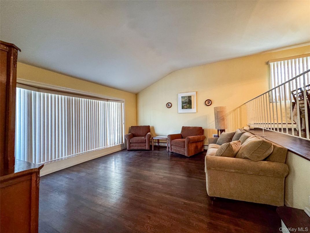 DE Listing image placeholder