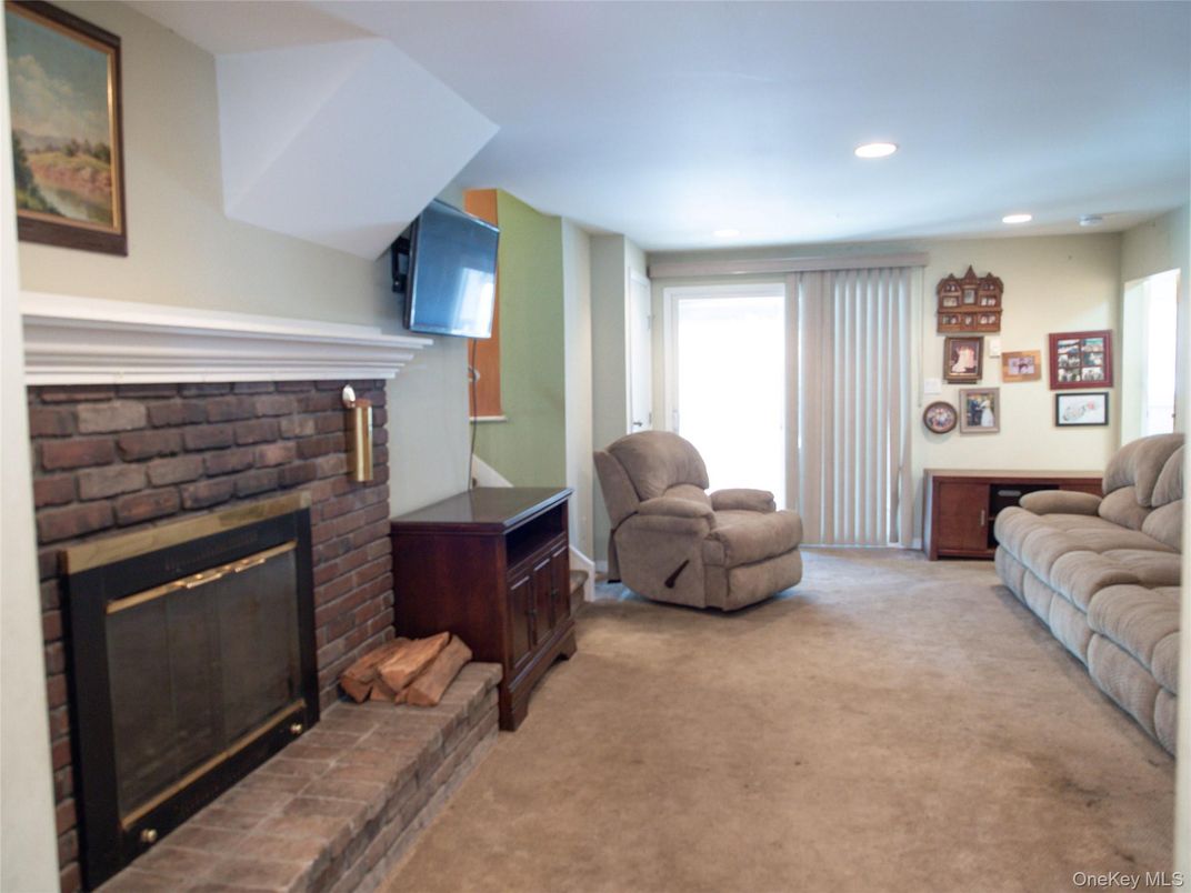 DE Listing image placeholder